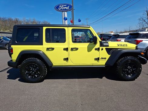 Used 2023 Jeep Wrangler Unlimited Sport AWD/4WD image 12