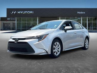 Used 2024 Toyota Corolla LE image 1