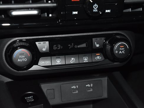 New 2026 Nissan Kicks SV w/ Cold Weather Package AWD/4WD image 11