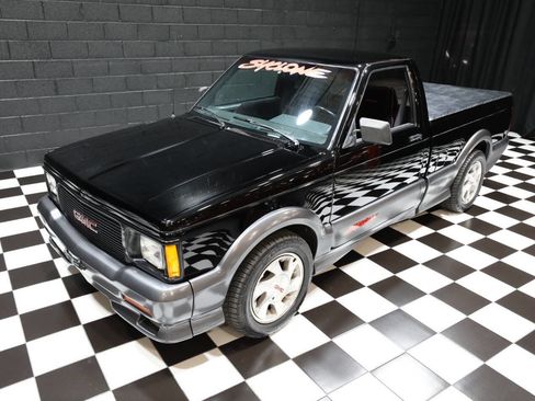 Used 1991 GMC Sonoma image 4