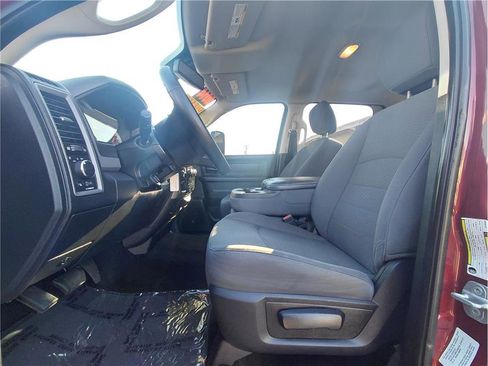 Used 2014 RAM 3500 Tradesman w/ Chrome Appearance Group image 8