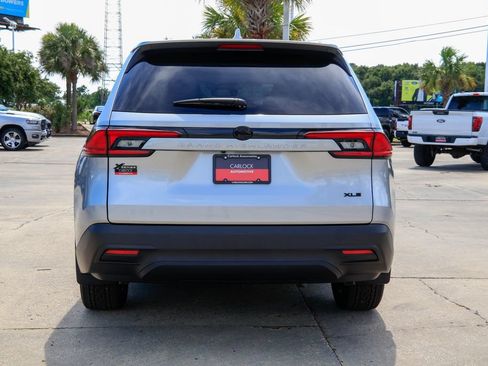 Used 2026 Toyota Grand Highlander FWD image 25