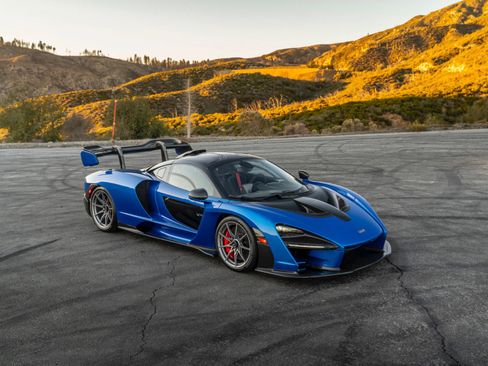Used 2019 McLaren Senna Coupe ULTRA RARE Only 1685 Mil image 77