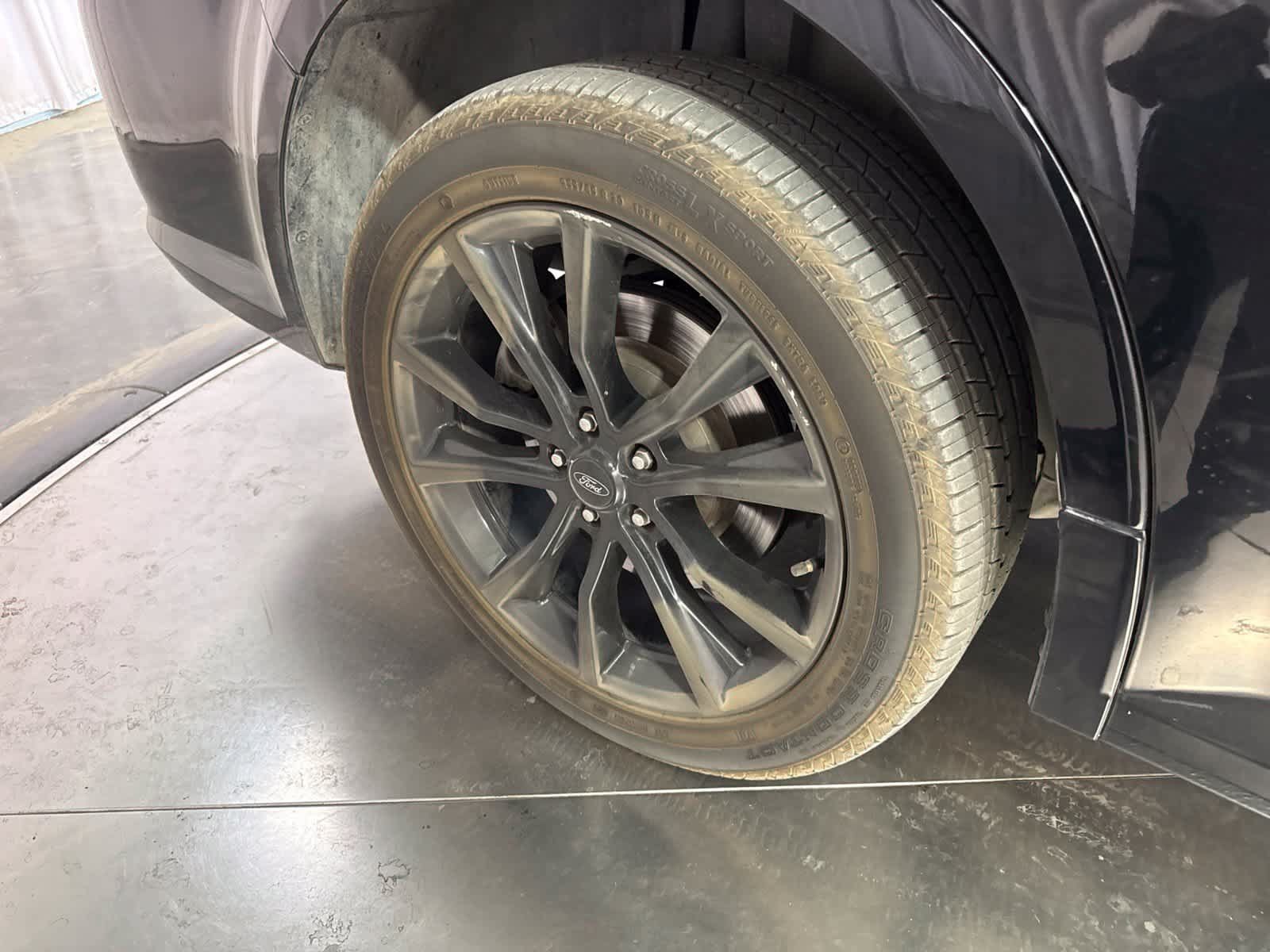 Used 2018 Ford Flex SEL w/ Equipment Group 202A FWD image 14