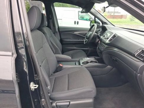 Used 2019 Honda Passport Sport image 30