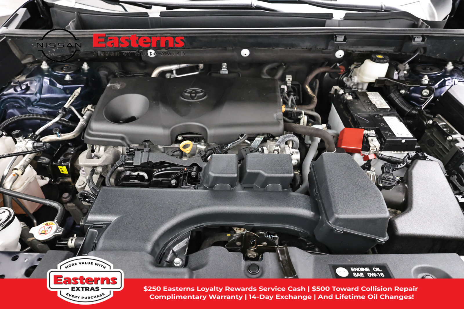 Used 2024 Toyota RAV4 XLE FWD image 9