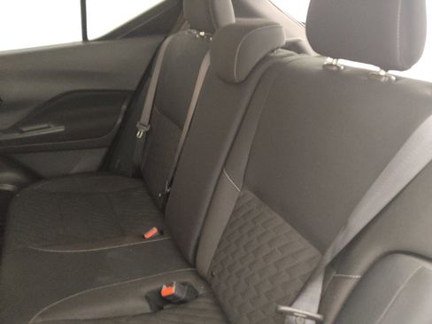 Used 2021 Nissan Kicks S FWD image 18