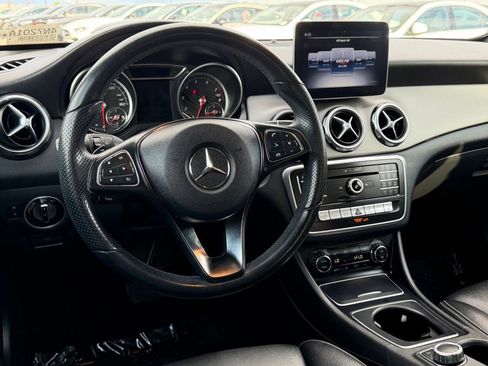 Used 2019 Mercedes-Benz GLA 250 image 30