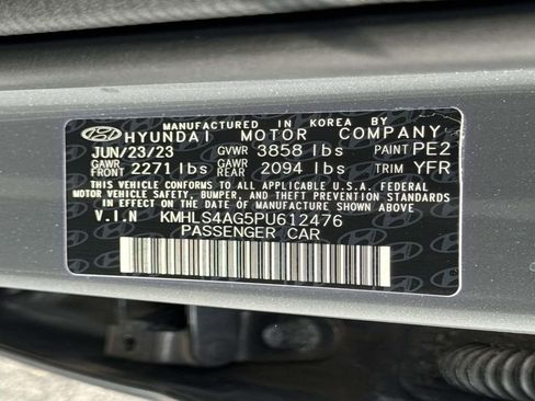 Used 2023 Hyundai Elantra SEL w/ Convenience Package FWD image 30