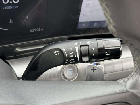 Used 2024 Hyundai Kona SEL w/ Convenience Package AWD/4WD image 33