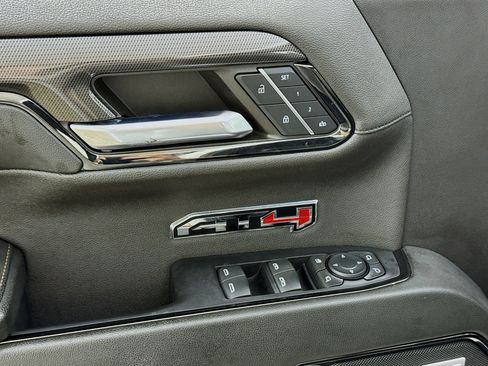 Used 2023 GMC Sierra 1500 AT4 w/ AT4 Premium Package AWD/4WD image 22