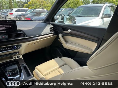 Used 2023 Audi Q5 2.0T Premium Plus w/ Premium Plus Package AWD/4WD image 30