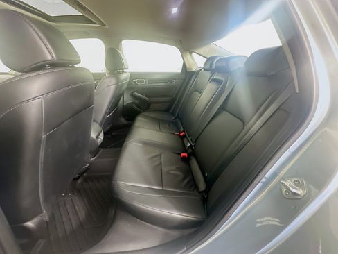 Used 2022 Honda Civic Touring image 28