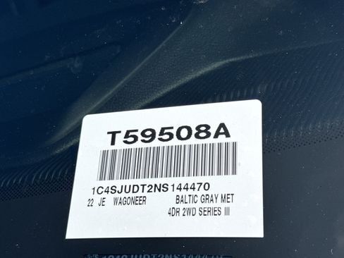 Used 2022 Jeep Wagoneer Series III w/ Premium Group I image 42