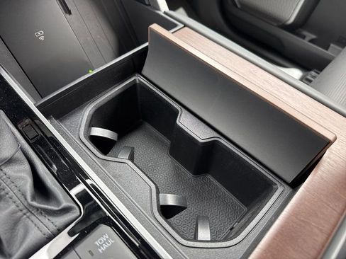 New 2025 Toyota Tundra Capstone AWD/4WD image 36