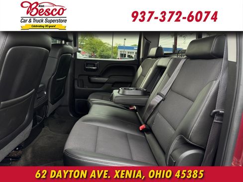 Used 2015 GMC Sierra 1500 SLE w/ All-Terrain Package AWD/4WD image 9