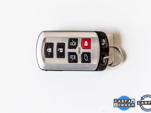 Used 2020 Toyota Sienna XLE Premium image 39