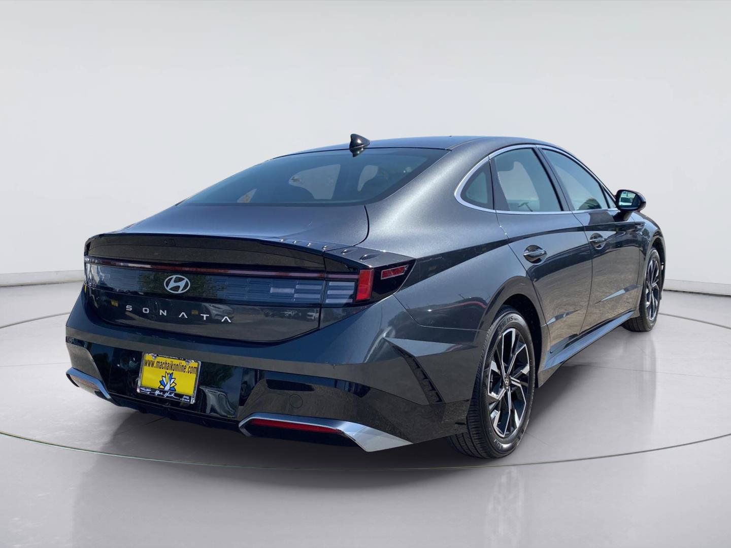 Used 2025 Hyundai Sonata SEL FWD image 5