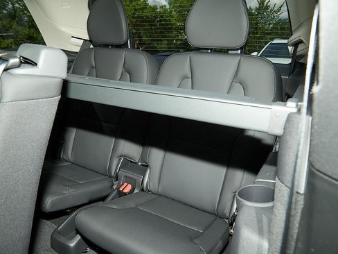 New 2025 Volvo XC90 B6 Plus w/ Protection Package image 22