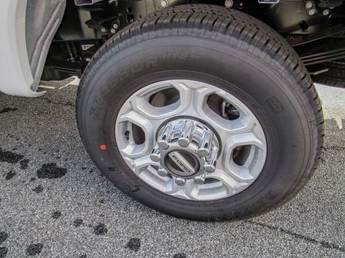 New 2026 Ford F250 XLT RWD image 9