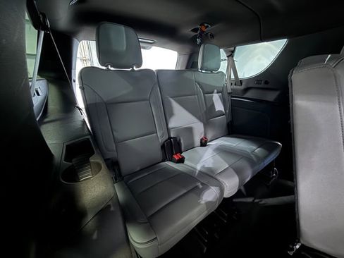 Certified 2024 GMC Yukon XL SLT image 14