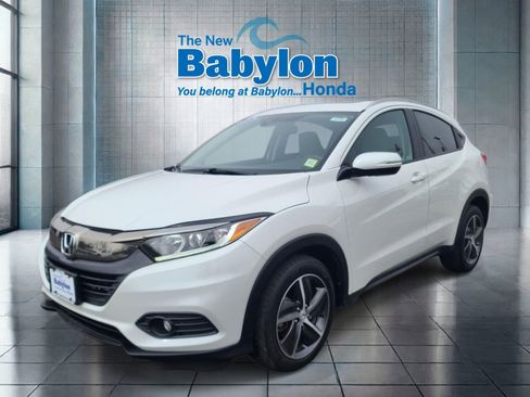 Used 2021 Honda HR-V EX image 1