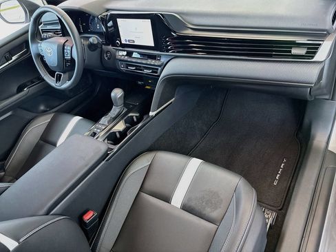 Certified 2026 Toyota Camry SE w/ Convenience Package FWD image 17
