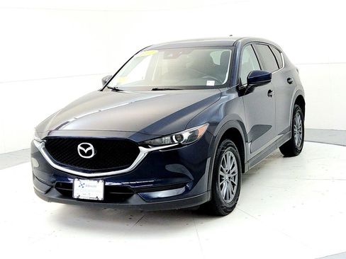 Used 2017 MAZDA CX-5 Touring image 2