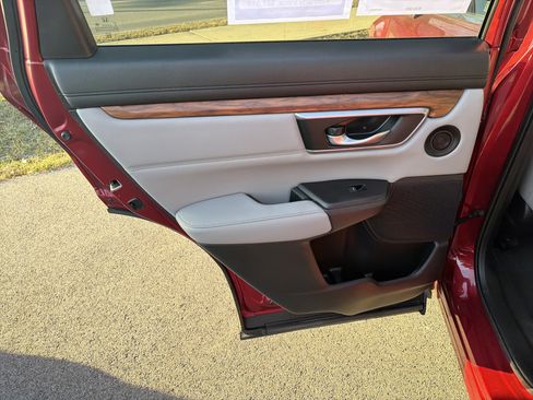 Used 2021 Honda CR-V EX-L image 45