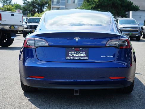 Used 2019 Tesla Model 3 Long Range AWD/4WD image 4