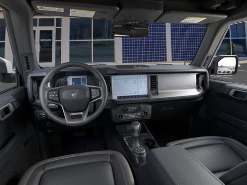 New 2025 Ford Bronco Outer Banks image 10