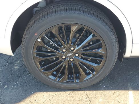 New 2025 Lincoln Corsair Reserve w/ Equipment Group 202A image 5