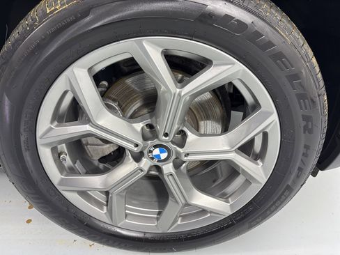 Certified 2023 BMW X3 xDrive30i w/ Premium Package image 8