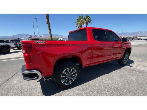 Used 2025 Chevrolet Silverado 1500 LT AWD/4WD image 8