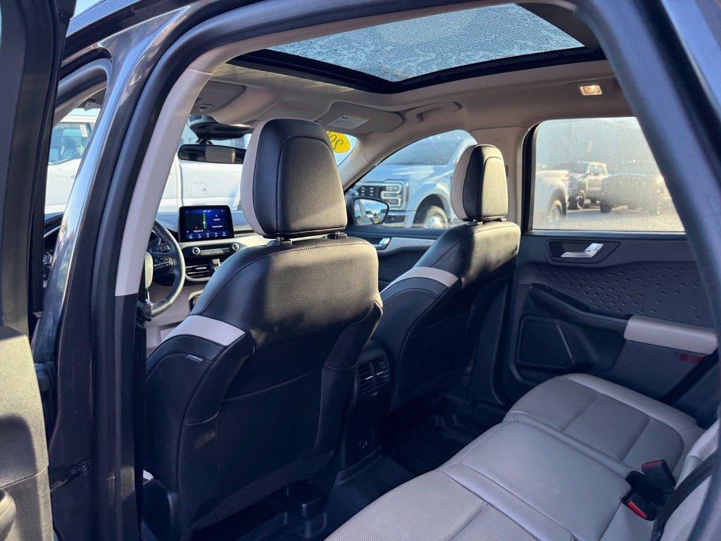 Used 2020 Ford Escape SEL FWD image 7