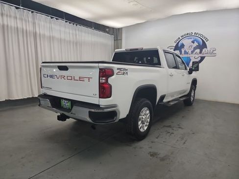 Used 2022 Chevrolet Silverado 2500 LT w/ Convenience Package image 10