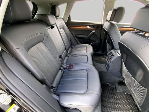Used 2025 Audi Q5 2.0T Premium AWD/4WD image 19