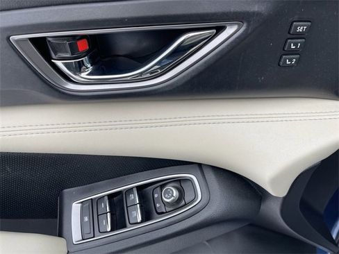 Used 2021 Subaru Ascent Limited w/ Technology Package image 13