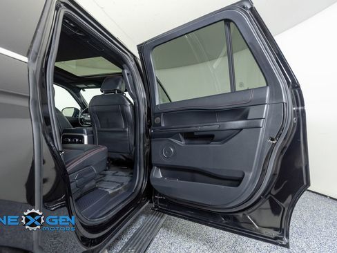 Used 2022 Ford Expedition Max Limited AWD/4WD image 33