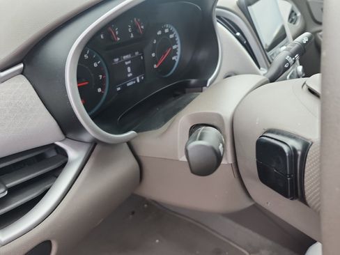 Used 2022 Chevrolet Malibu LT FWD image 20