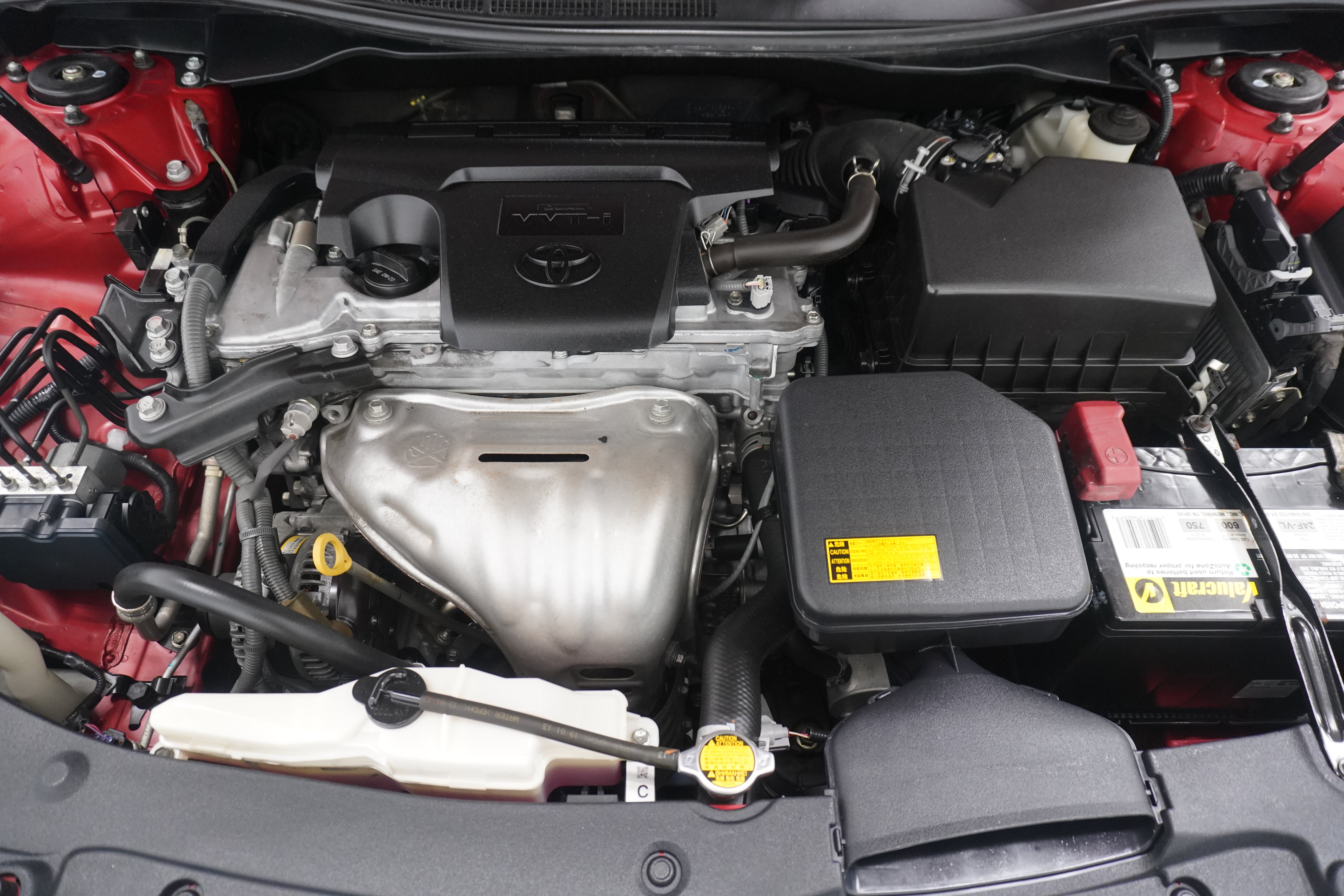 Used 2013 Toyota Camry LE FWD image 22