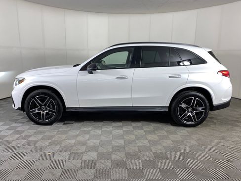 New 2026 Mercedes-Benz GLC 300 4MATIC image 2