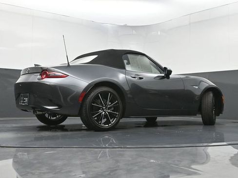 Certified 2025 MAZDA MX-5 Miata Grand Touring w/ Weather Package RWD image 27