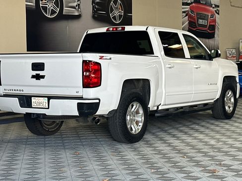 Used 2017 Chevrolet Silverado 1500 LT w/ All Star Edition AWD/4WD image 4
