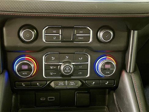 Used 2021 Chevrolet Tahoe RST image 15