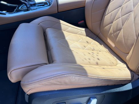 Used 2023 BMW X5 xDrive40i w/ Executive Package AWD/4WD image 16