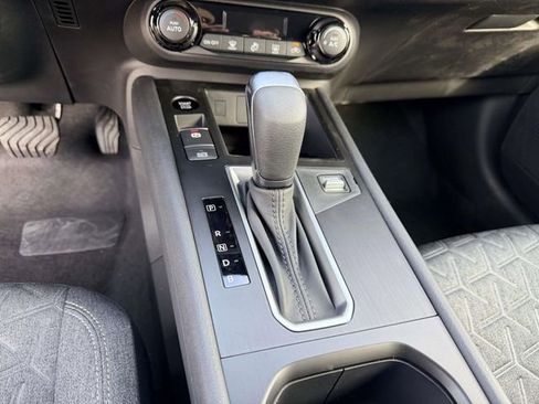 New 2026 Nissan Kicks SV image 22