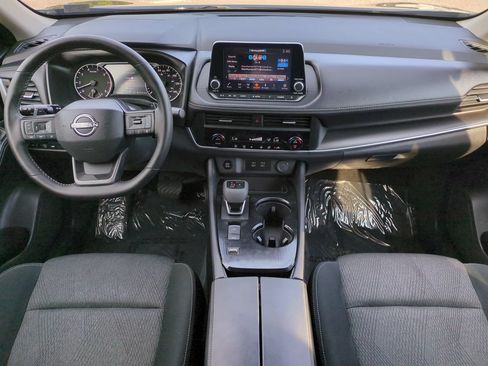 Used 2026 Nissan Rogue SV FWD image 15