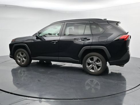Used 2024 Toyota RAV4 XLE AWD/4WD image 5