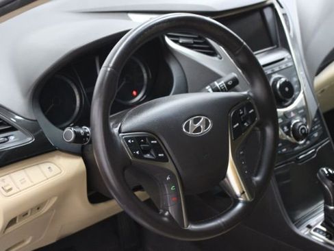 Used 2013 Hyundai Azera LIMITED image 11